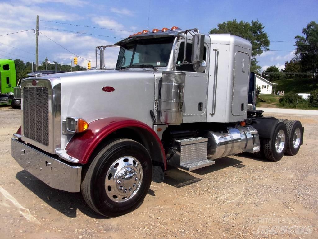 Peterbilt 367 Trekkers