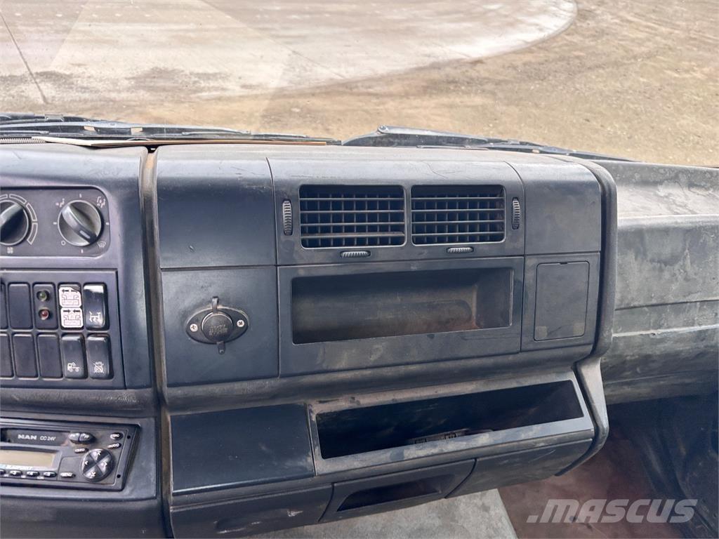 MAN TGL 12.180 Chassis met cabine