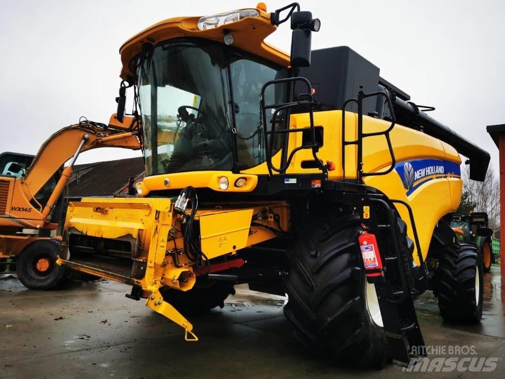 New Holland CX8070 Maaidorsmachines