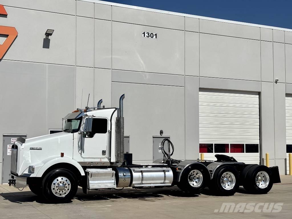 Kenworth T 800 Trekkers