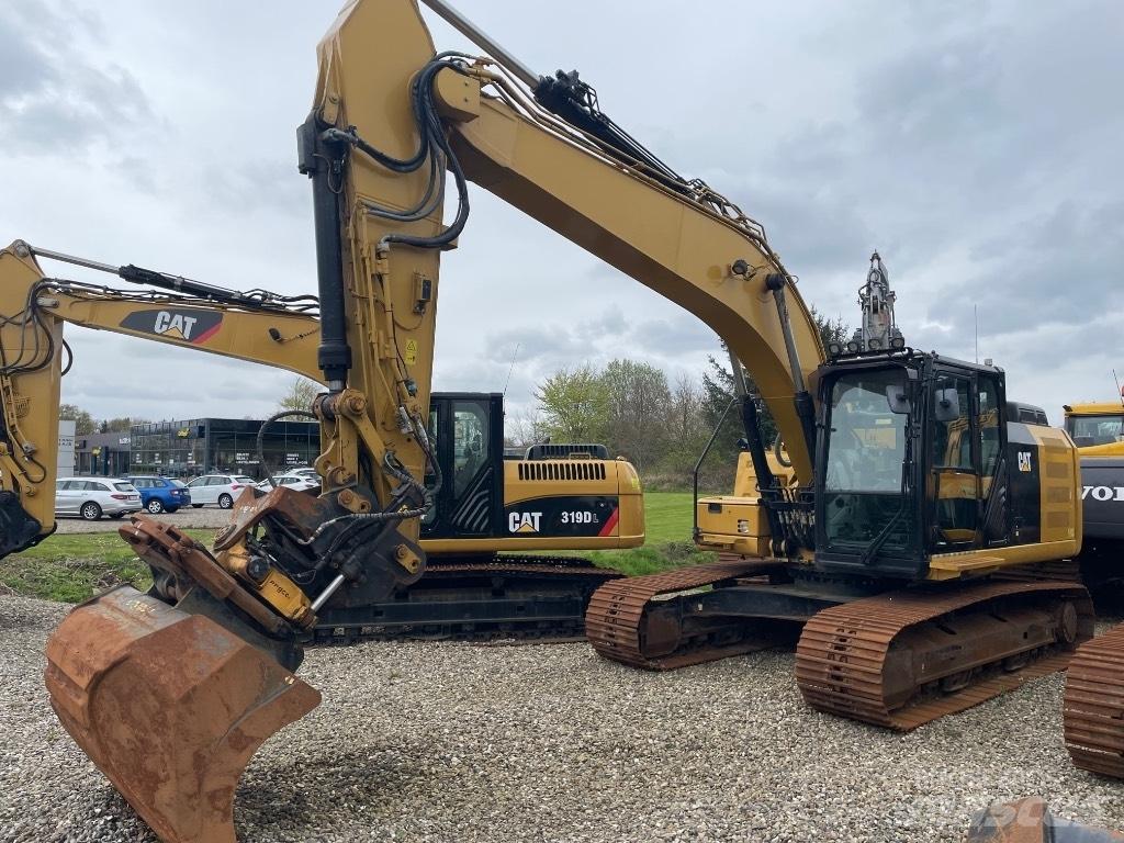 CAT 323FL Rupsgraafmachines