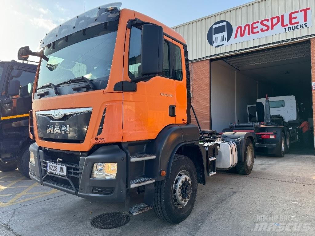 MAN TGS 18.440 Trekkers