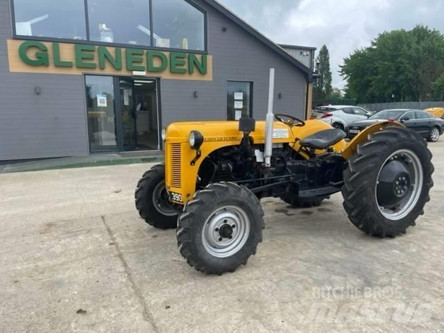 Massey Ferguson 35 Tractoren