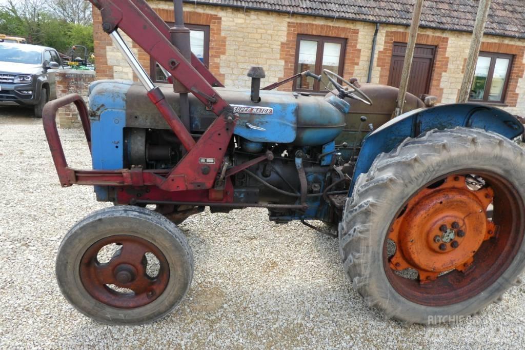 Fordson Super Major Tractoren