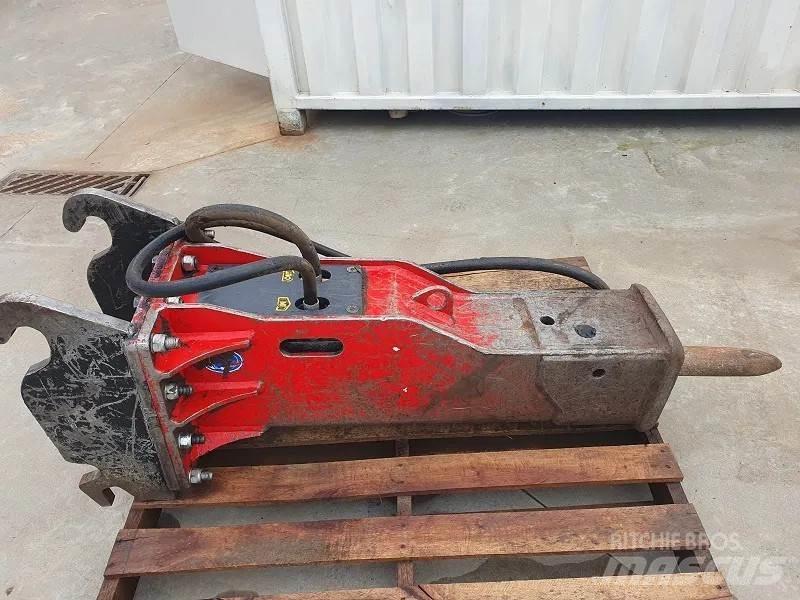  Diversen JB20 Hamers en brekers