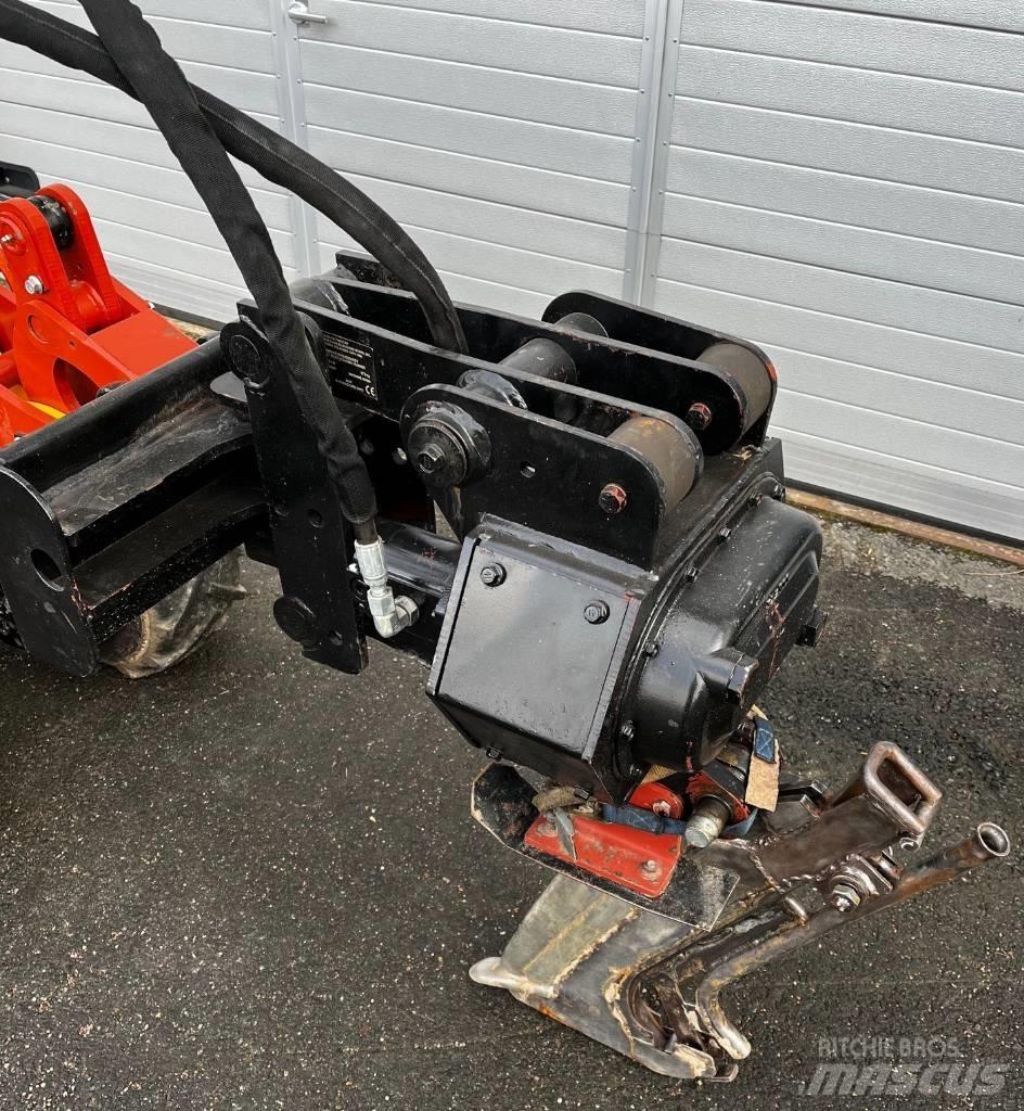 Ditch Witch R300 Sleuvengravers