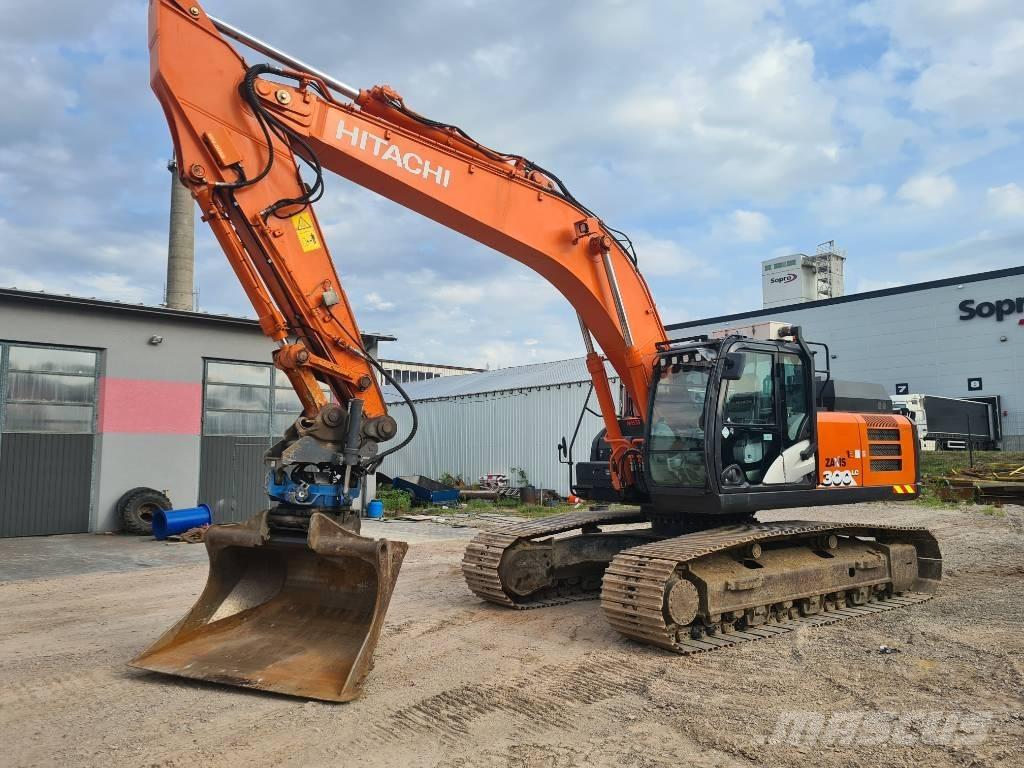 Hitachi ZX 300 LC-6 Rupsgraafmachines