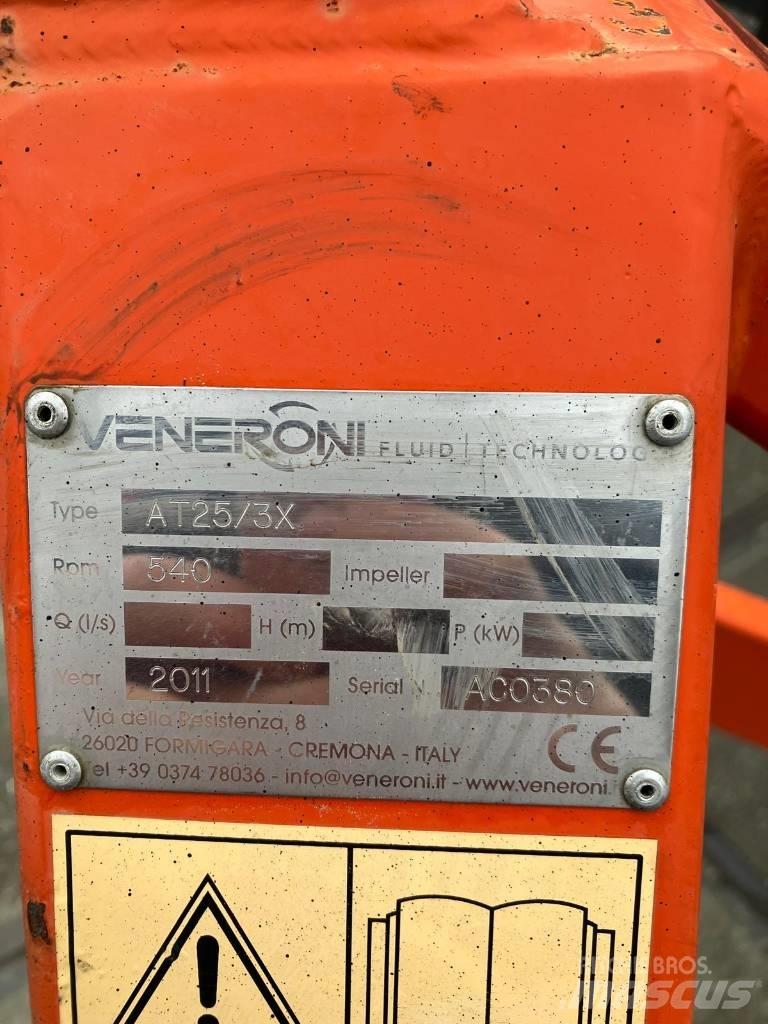 Veneroni AT25/3X Irrigatie pompen