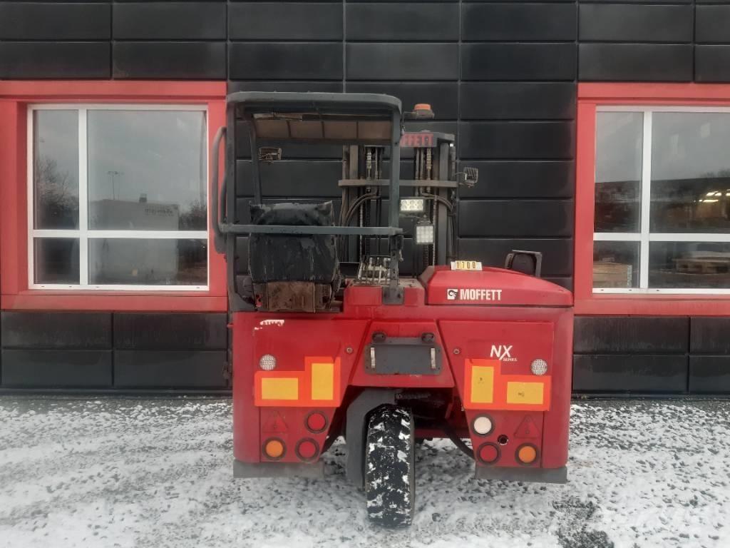 Moffett M5 25.3 Diesel heftrucks