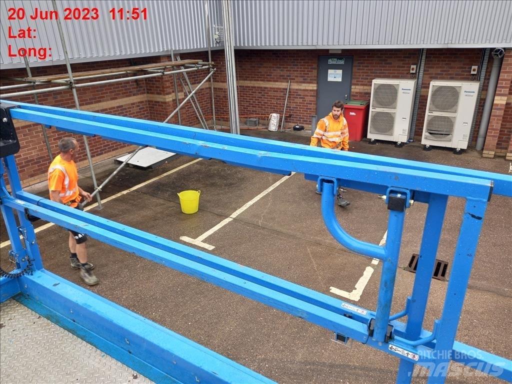 Genie GS 3369 Schaarhoogwerkers