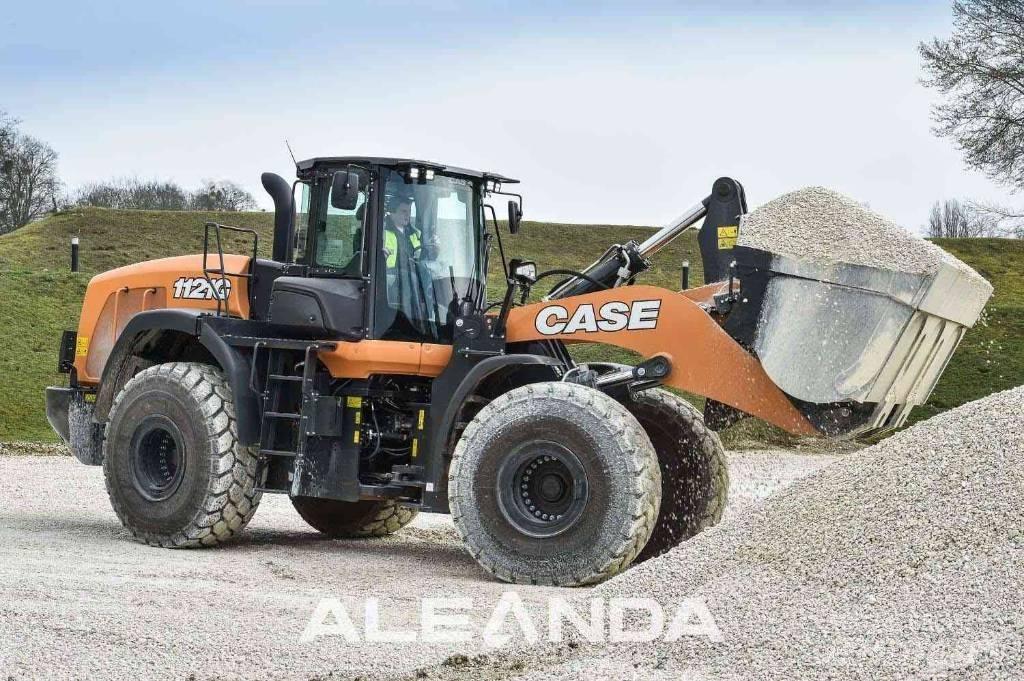 CASE 1121 F Wielladers
