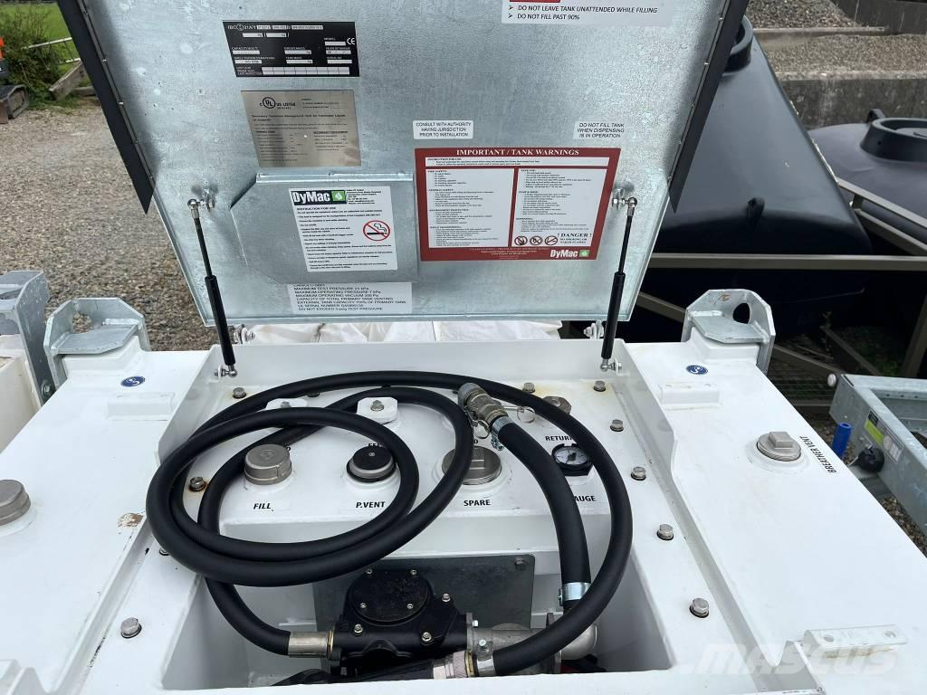  DyMac 900L FUEL CUBE Brandstof-en toegevoegde tanks