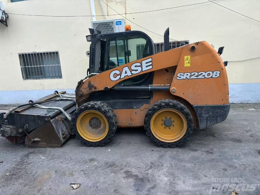 CASE SR 220B Schrankladers