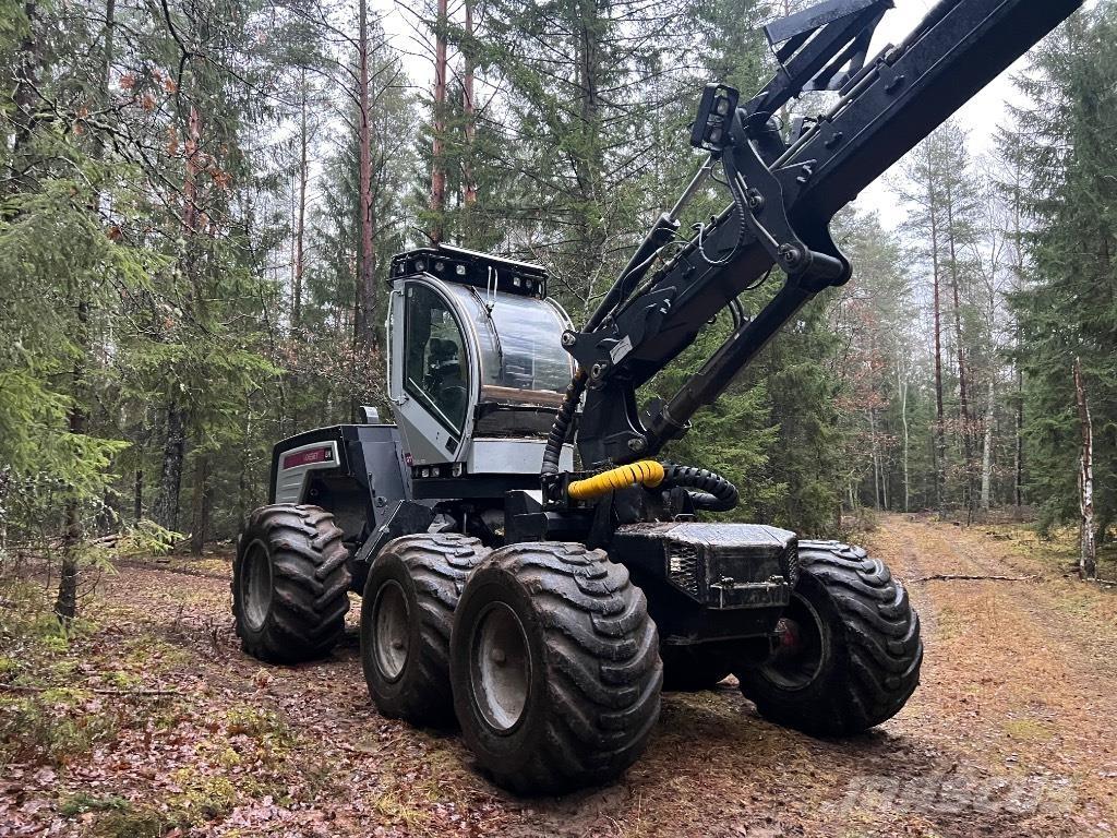 Logset 8 HGT Harvesters