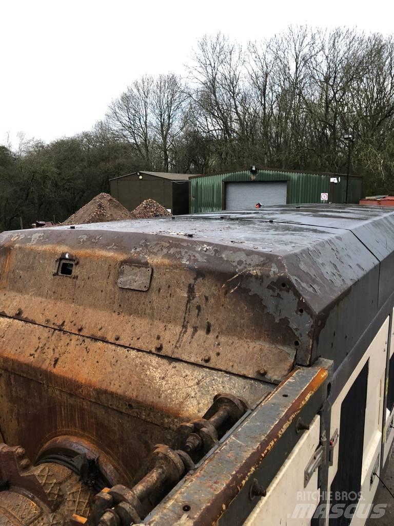Terex TSS 390 Shredders