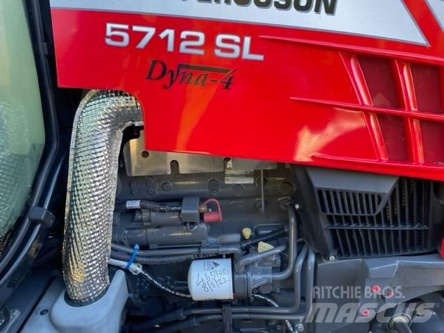 Massey Ferguson 5712 Tractoren