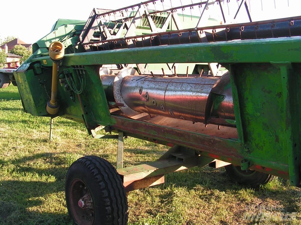 John Deere 2054 Maaidorsmachines