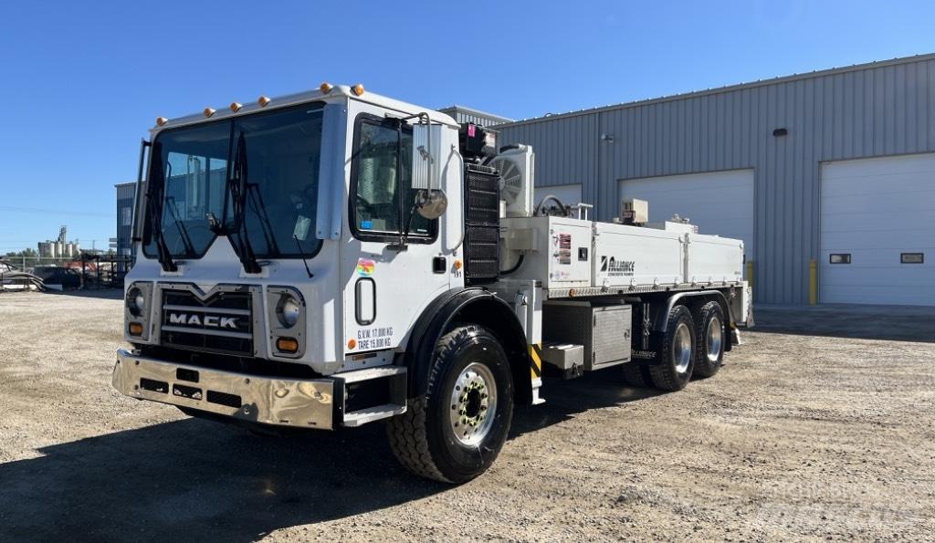 Alliance JFS-12H Betonpomptrucks