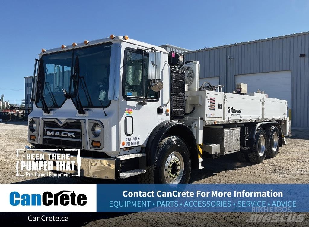 Alliance JFS-12H Betonpomptrucks