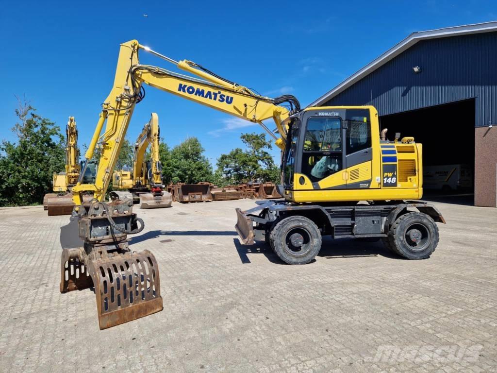 Komatsu PW 148-11 Wielgraafmachines