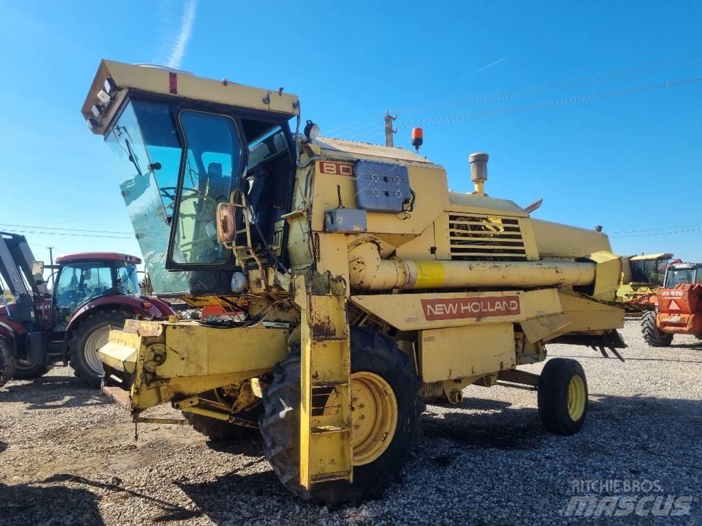 New Holland 8080 Maaidorsmachines