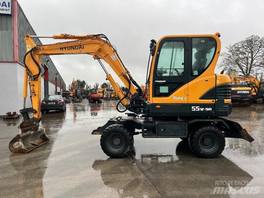 Hyundai R55W-9A Wielgraafmachines