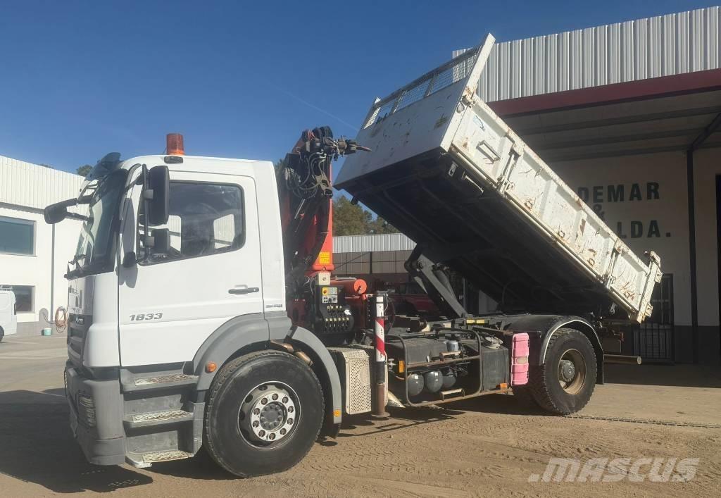 Mercedes-Benz 1833 Kipper