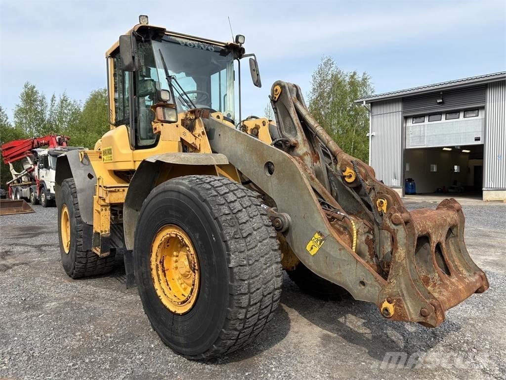 Volvo L120F Wielladers