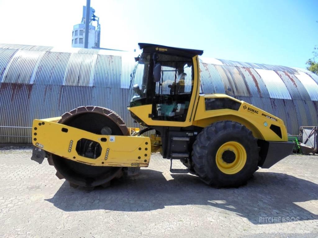 Bomag BW 213 PDH-5 Trilrolwalsen