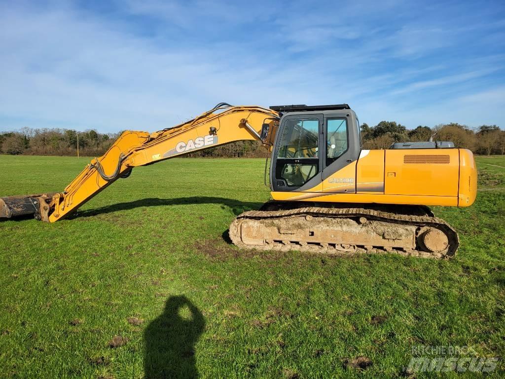 CASE 210 CX B Rupsgraafmachines