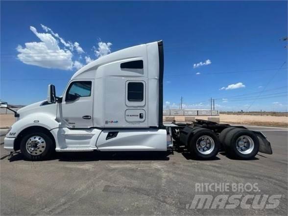 Kenworth T680 Trekkers
