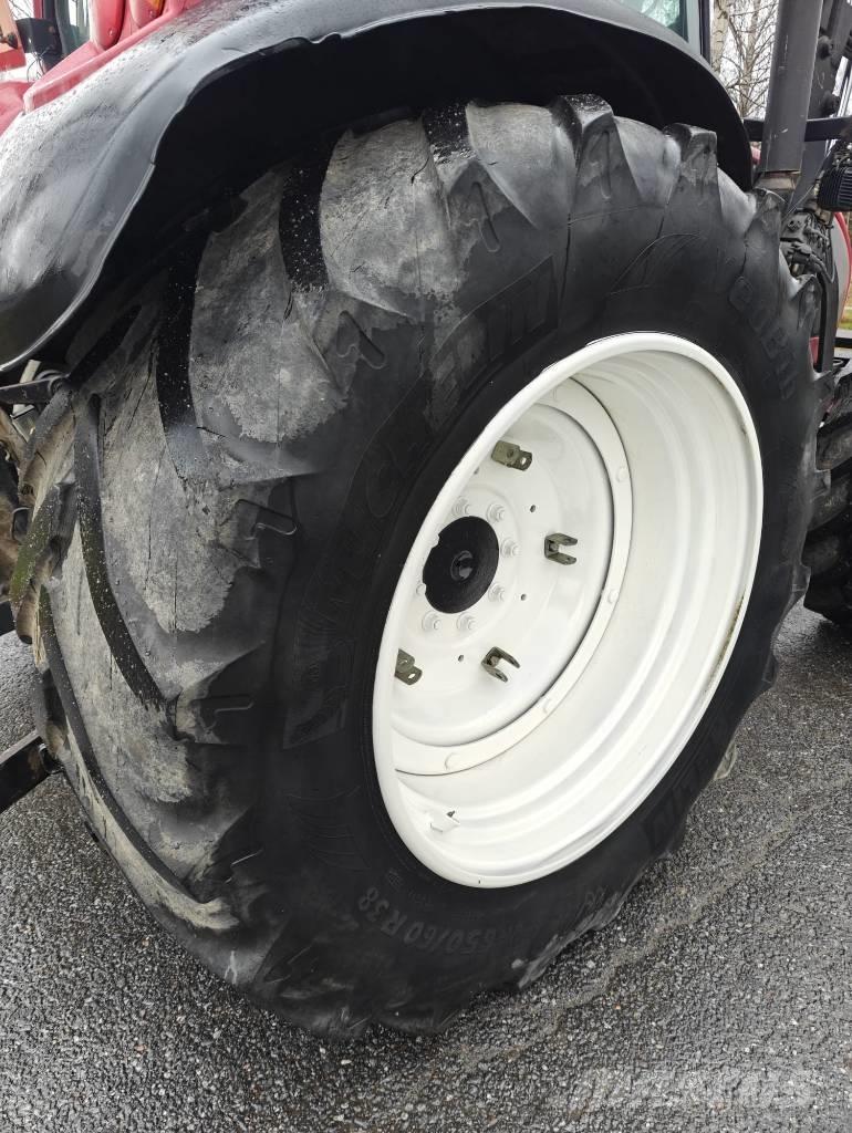 Valtra C 150 Tractoren