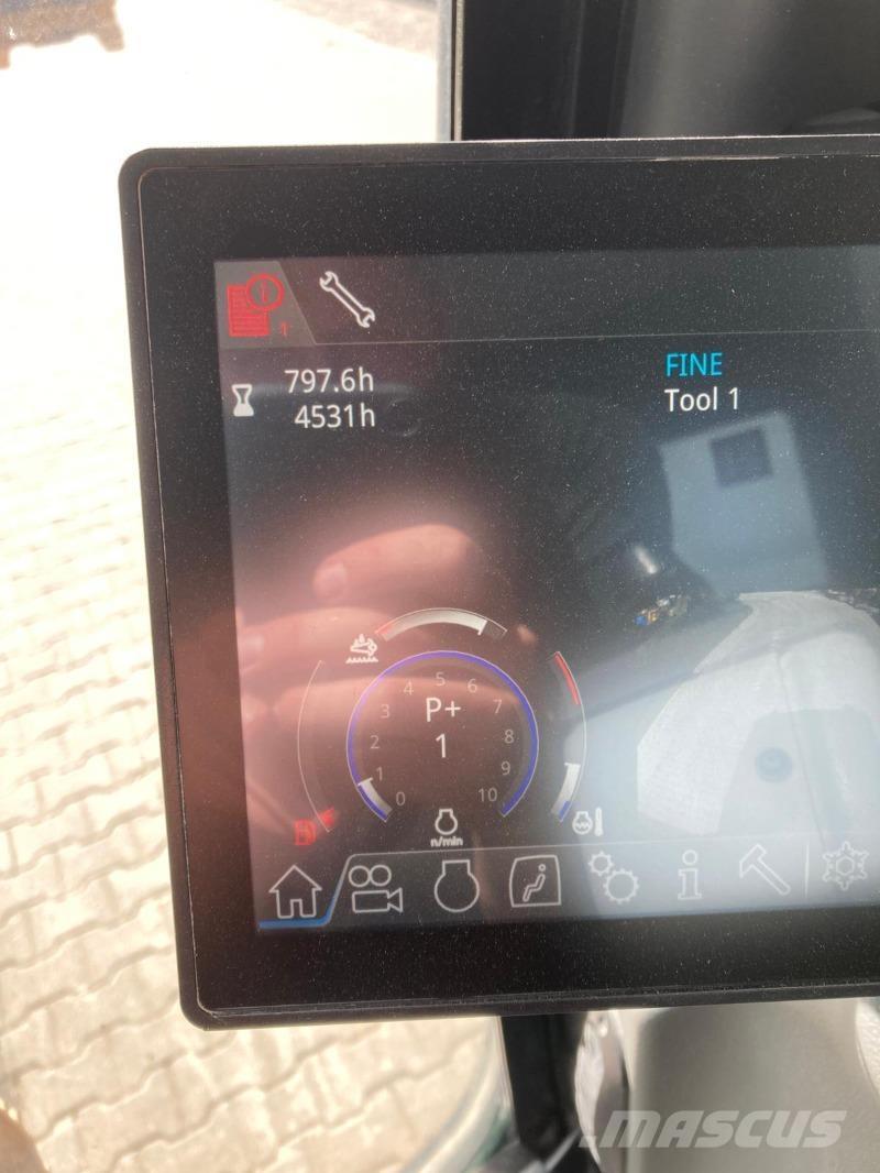 Liebherr R924 Rupsgraafmachines