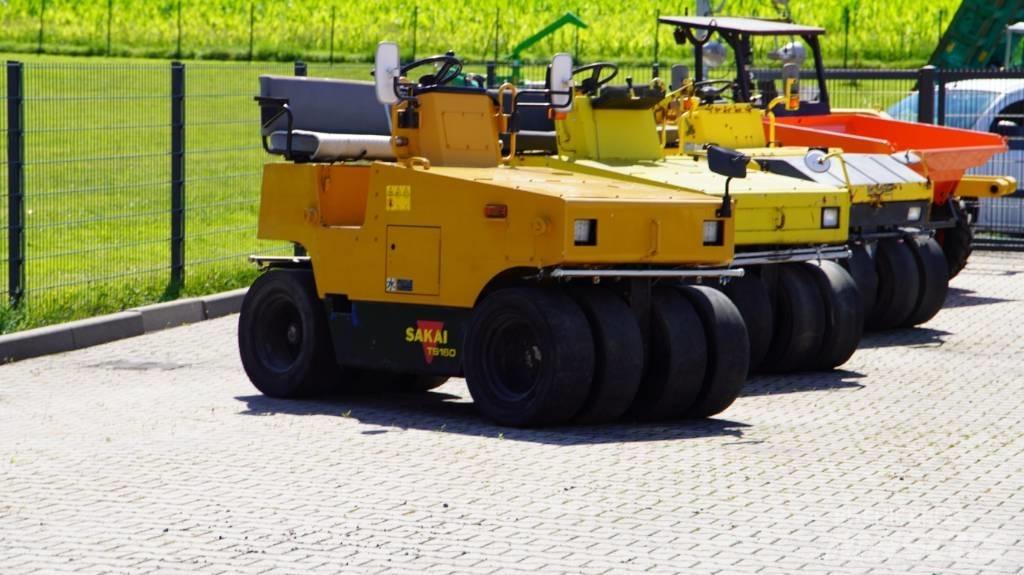 Sakai TS 160 Bandenwalsen
