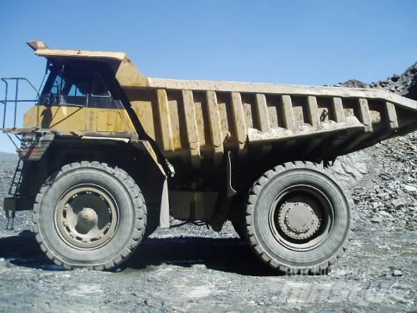 CAT 777 Starre dumptrucks