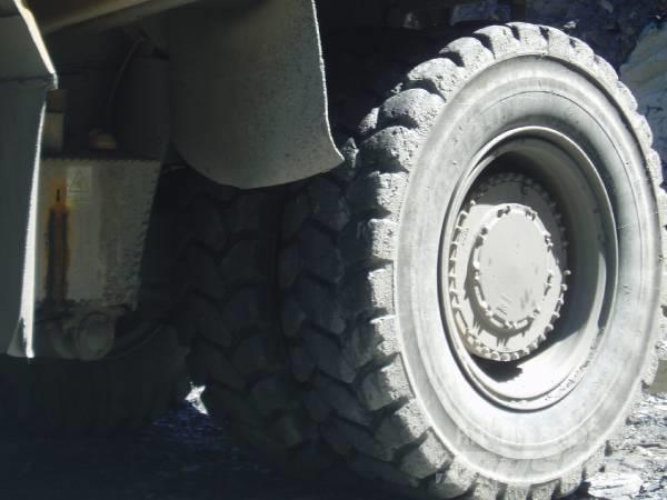 CAT 777 Starre dumptrucks