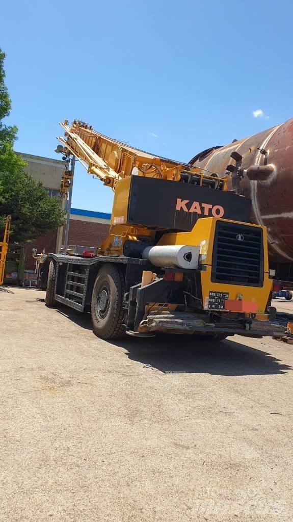 Kato SS 500 Ruwterrein kranen