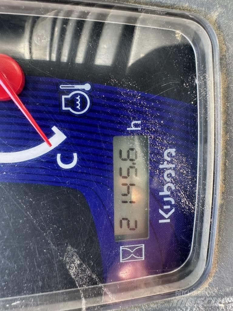 Kubota SSV 65 Schrankladers