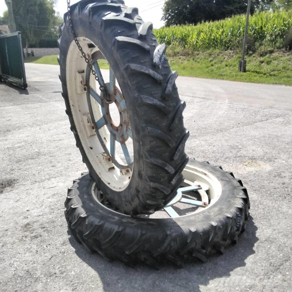 Kleber 12.4R46 Banden, wielen en velgen