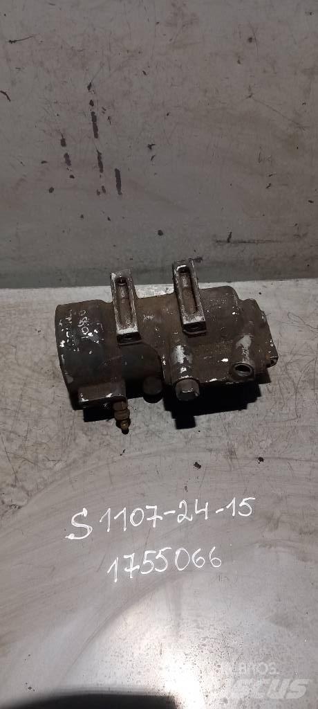 Scania R 440.     1755066 Motoren