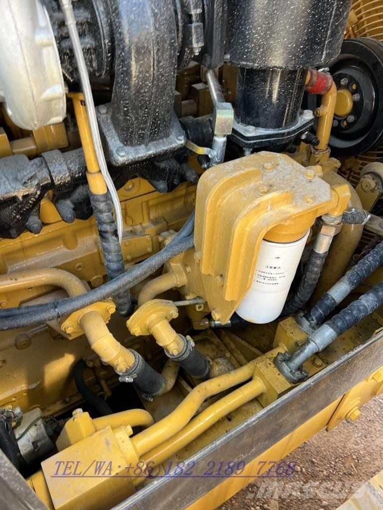 Shantui SD32 Rupsdozers