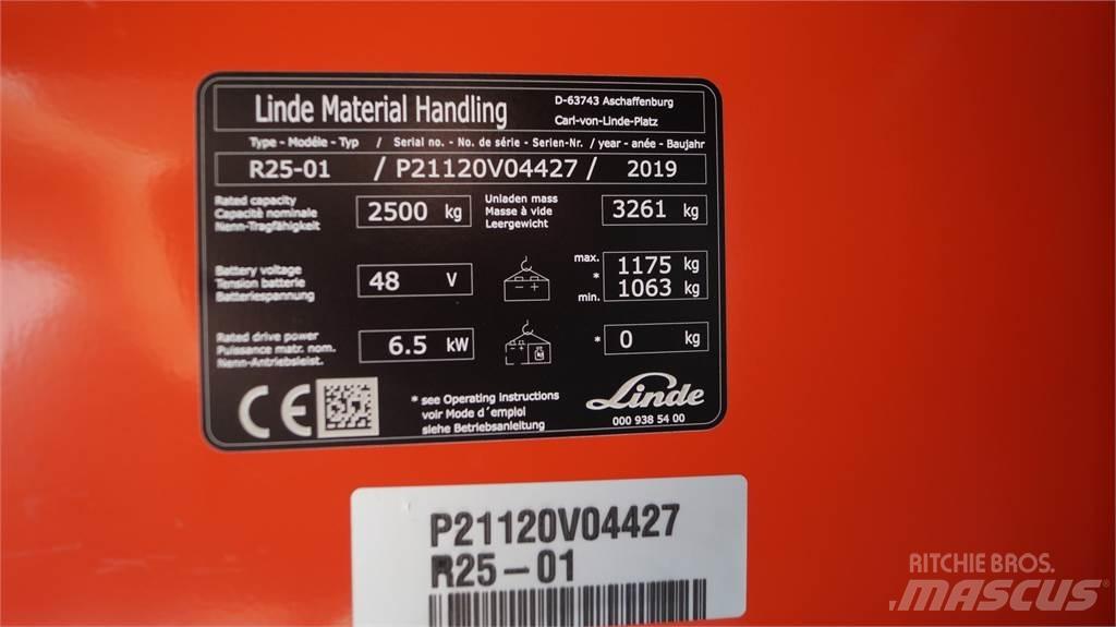 Linde R25 Reachtruck voor hoog niveau