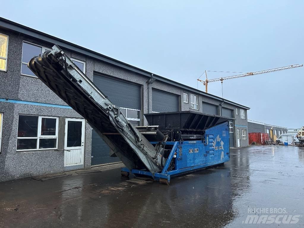 Forus SE250 Shredders