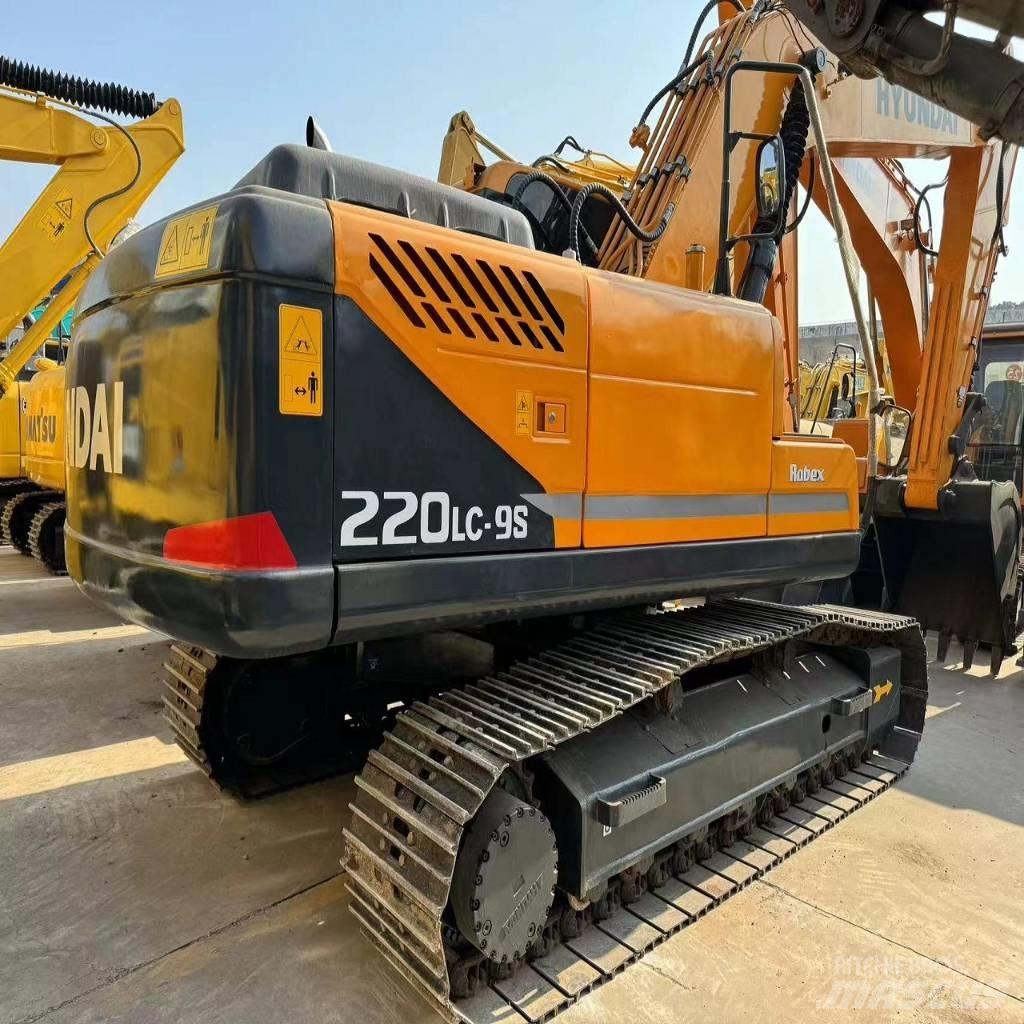 Hyundai R220LC-9S Rupsgraafmachines