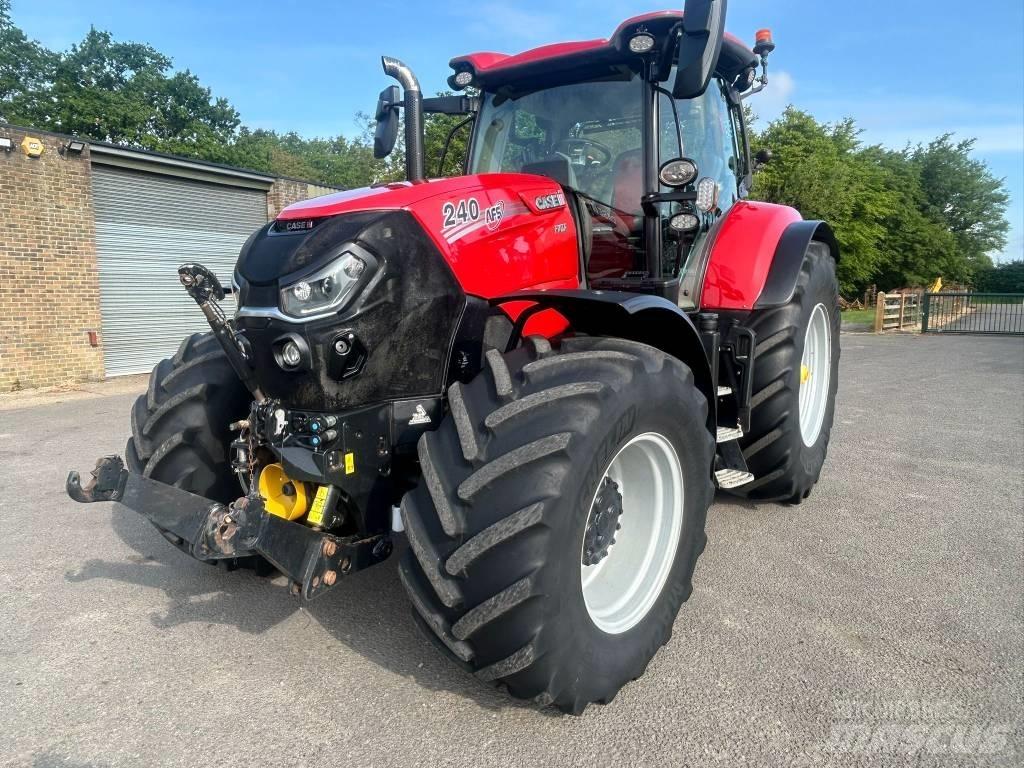 Case IH Puma 240 CVX Tractoren