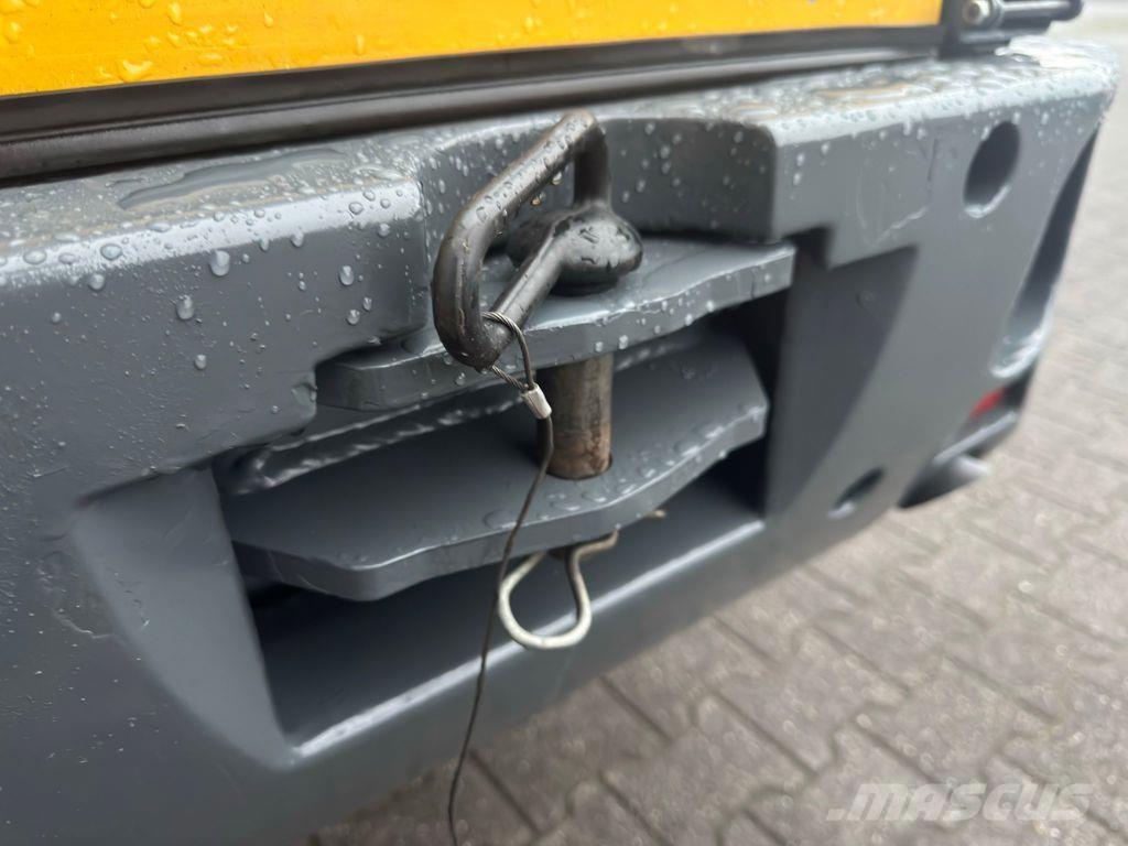 Mustang AL306 Wielladers