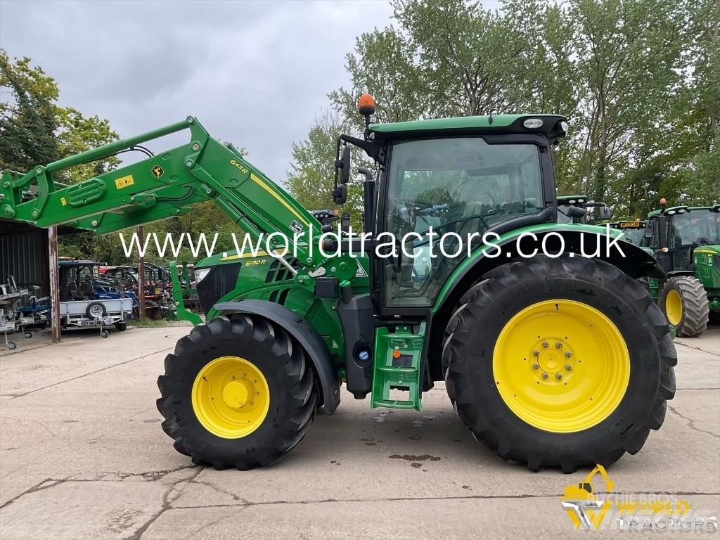 John Deere 6130 R Tractoren