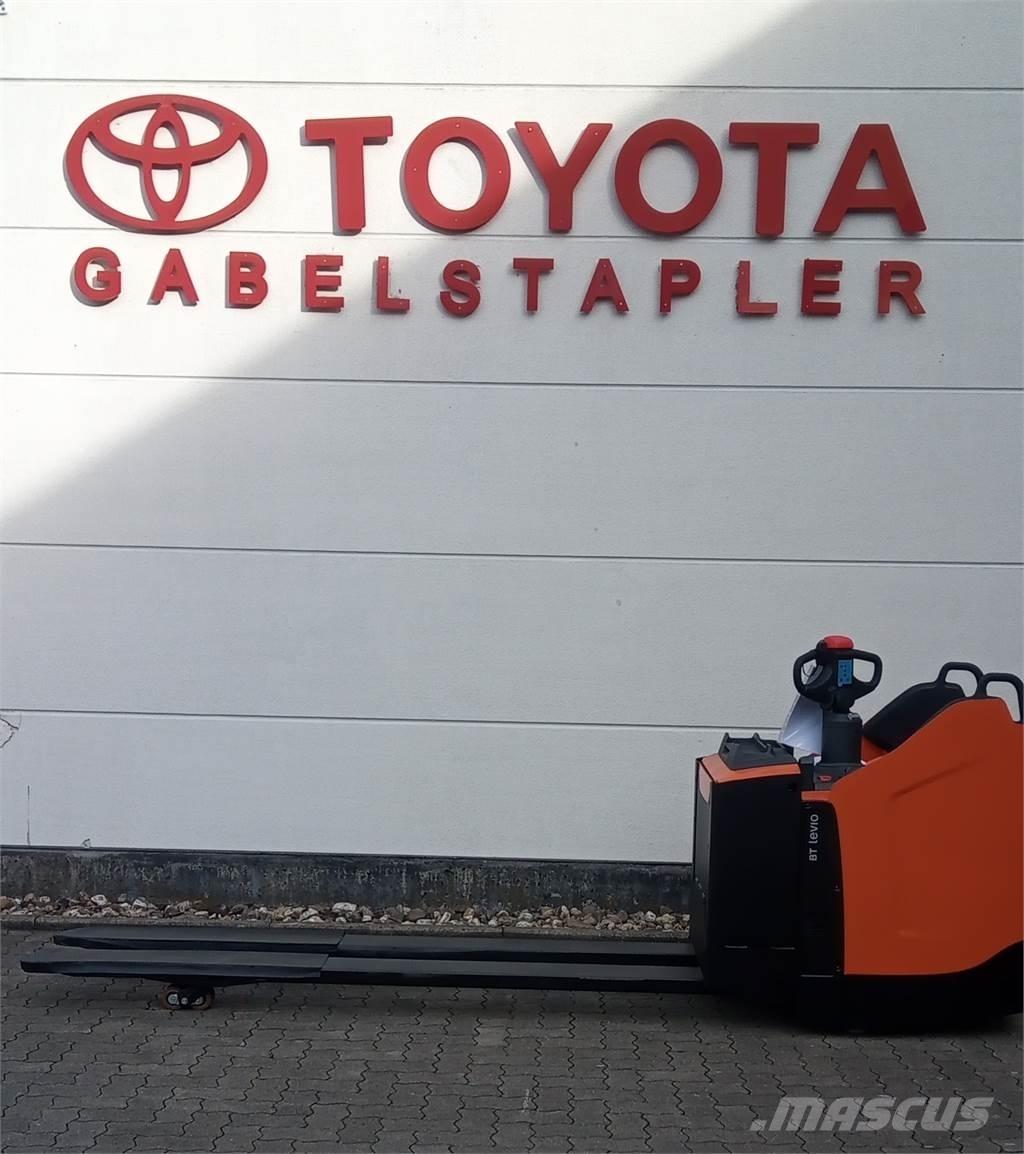 Toyota LPE 250 Stapelaar meeloop