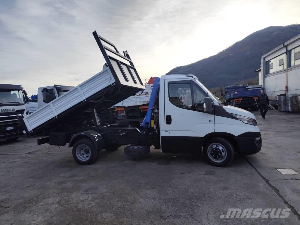 Iveco Daily 35-150 Vlakke laadvloer met kraan