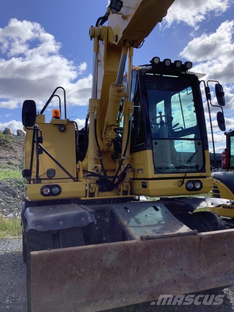 Komatsu PW148-10 Wielgraafmachines